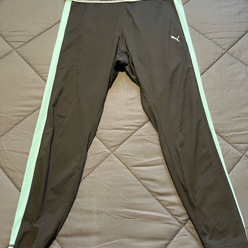 Women’s Puma Black and Mint leggings